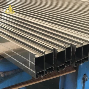 Viseća šina za ormar od aluminijumskog profila