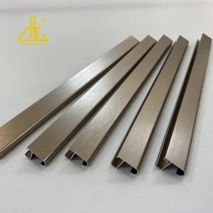 Modularni ekstrudirani aluminijumski okviri